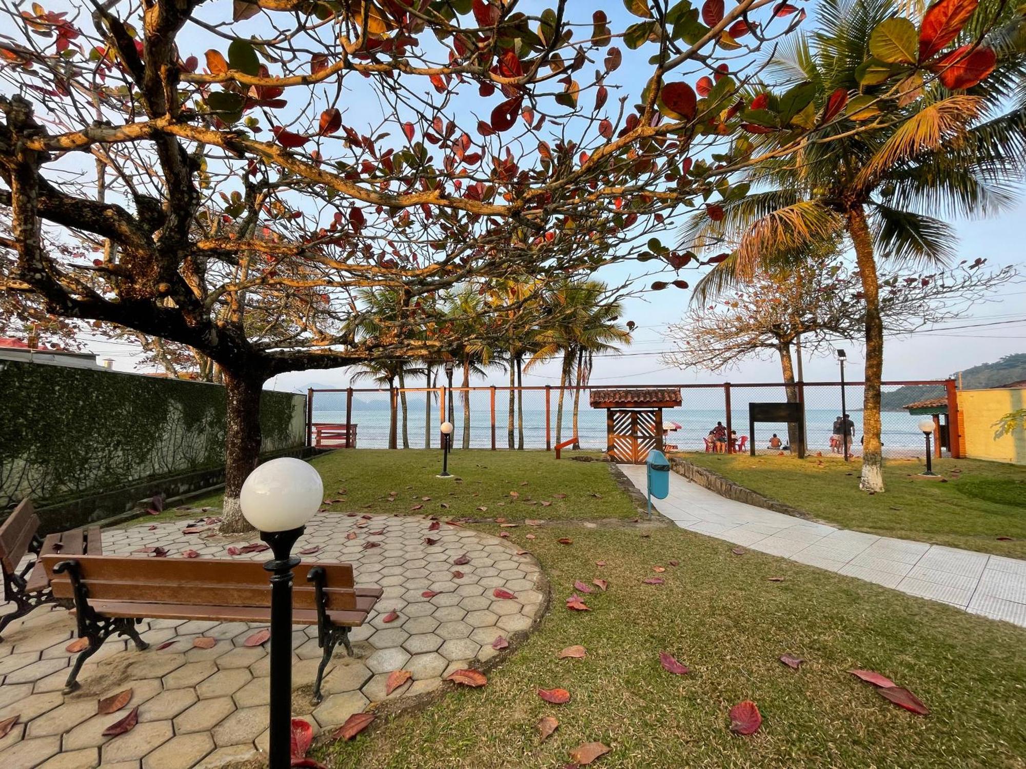 Pe Na Areia Toninhas - Villagio 17 Apartamento
