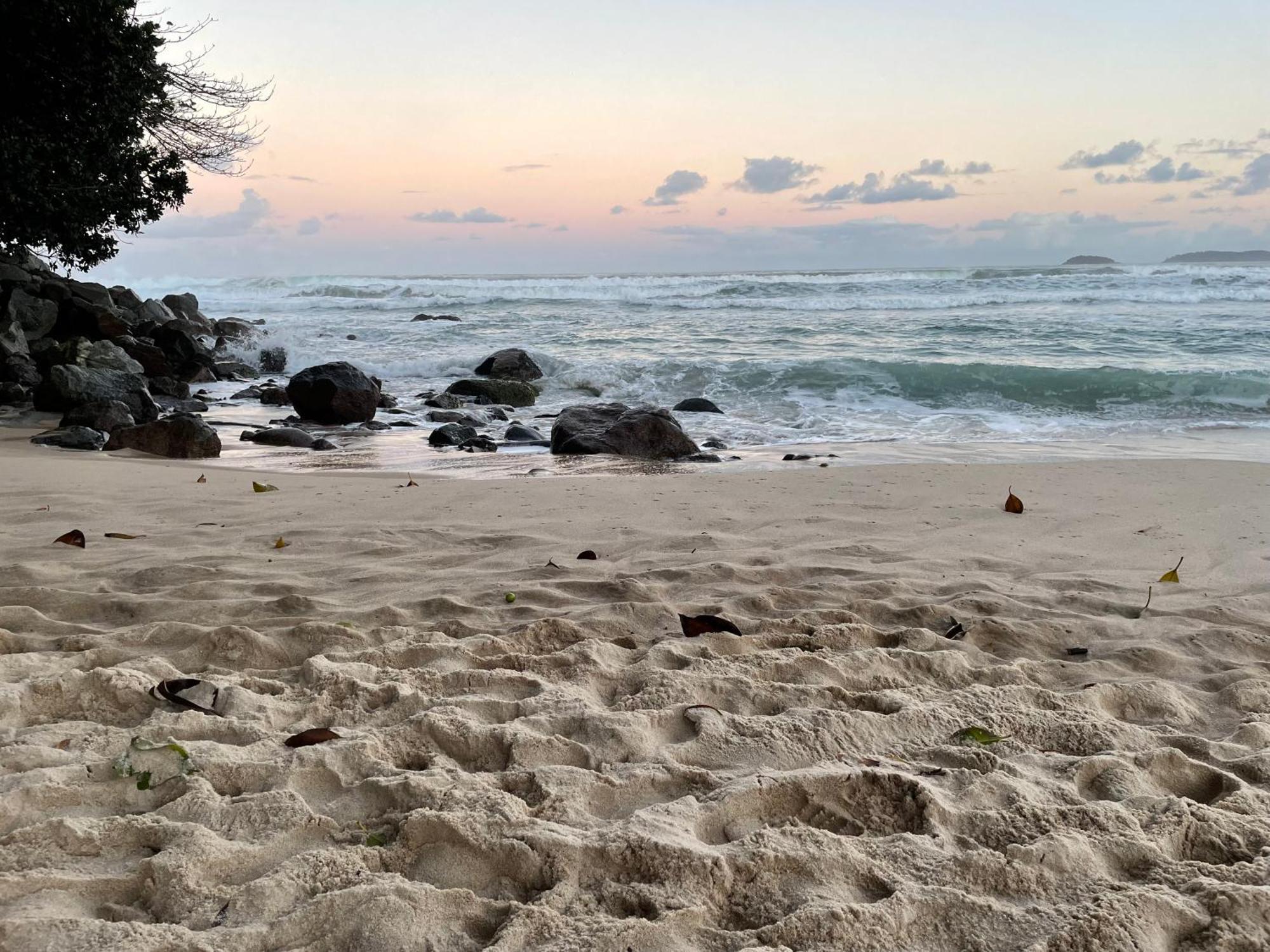 Pe Na Areia Toninhas - Villagio 17 Apartamento Ubatuba