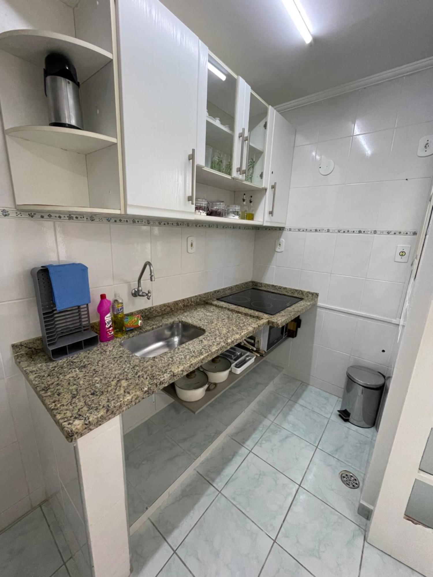 Apartamento Pe Na Areia Toninhas - Villagio 17